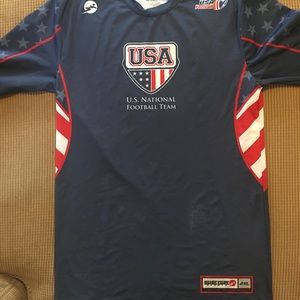 USA National Football Team perf T-shirt size 2XL
